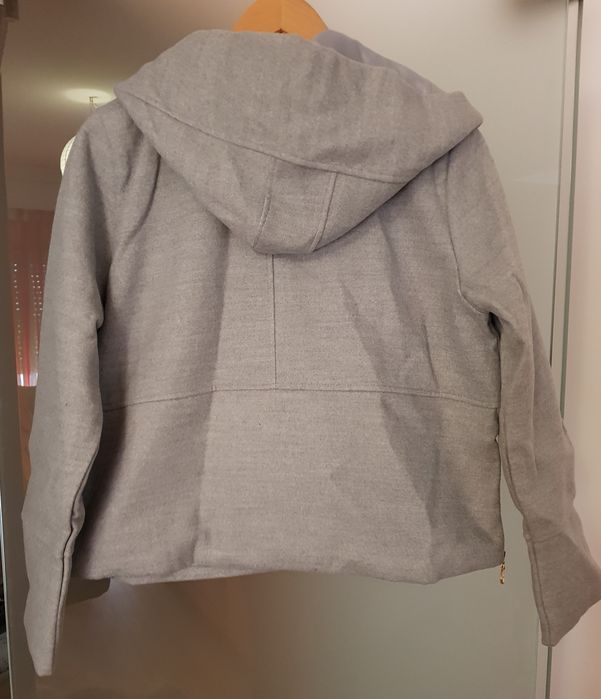 Casaco fazenda cinzento