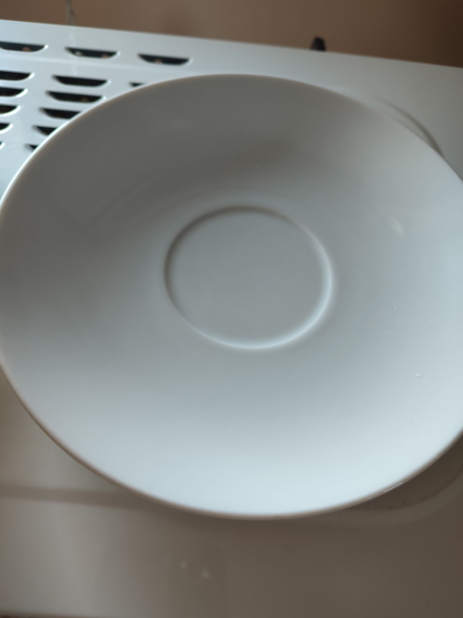 Filiżanki Vardera 36cl, IKEA.Stan bdb (13 kompletów+ 3 filiżanki).