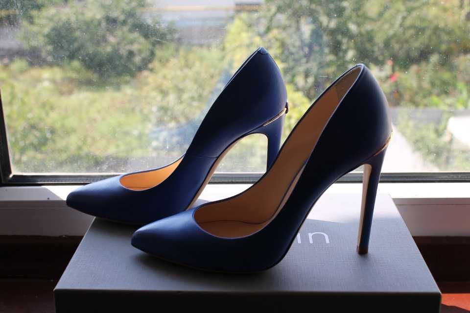 До 09.12 ц 3600 Новые синие туфли Ballin р. 36. Италия