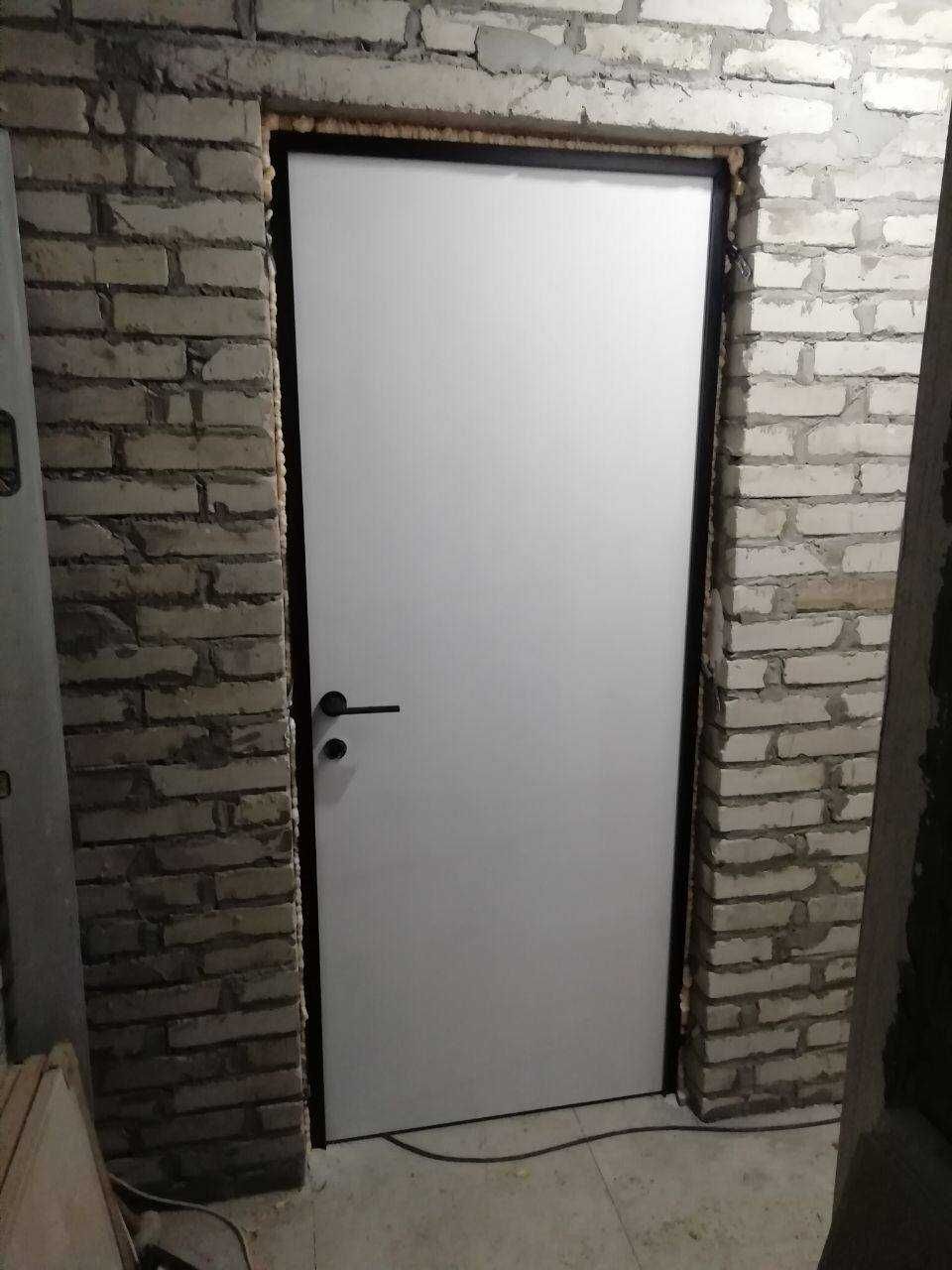 Комплект двері прихованого монтажу за ціною дверного полотна