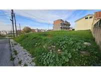 Terreno de 330m2 - Famões | Odivelas