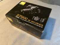 Дзеркальний фотоапарат Nikon D7000 18-105 VR Kit