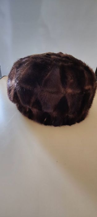 Норковый берет женский
