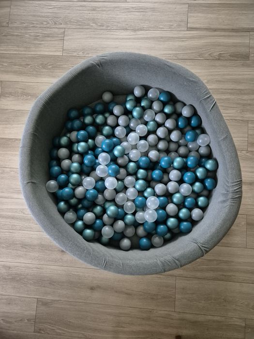 Duży basen z kulkami firmy Misioo