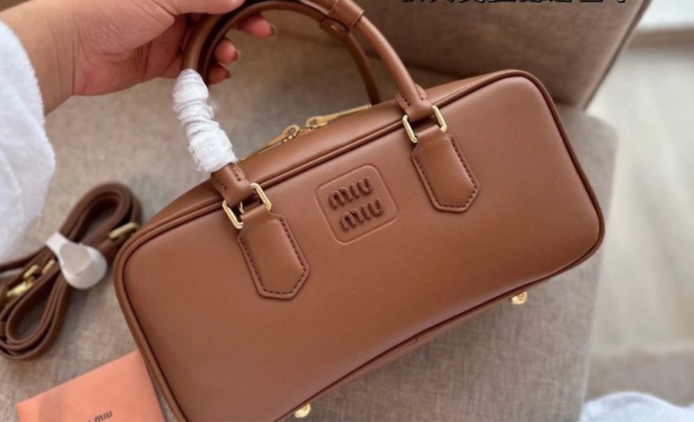 Torebka miumiu bowling bag