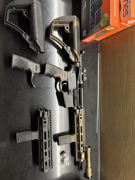 Replica Airsoft Cyma CGS DD MK16 GBBR