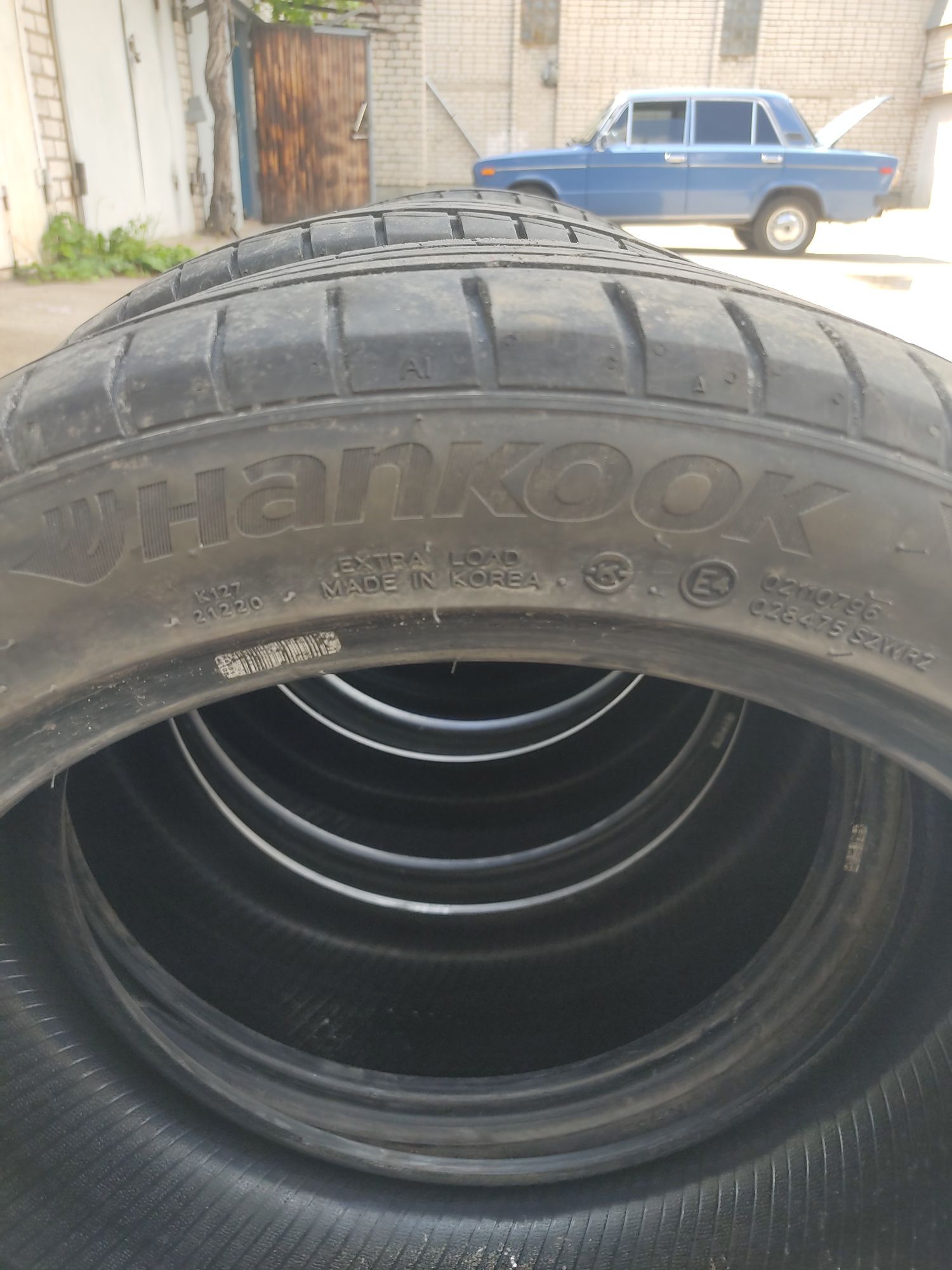 Продам шины 225/45R17