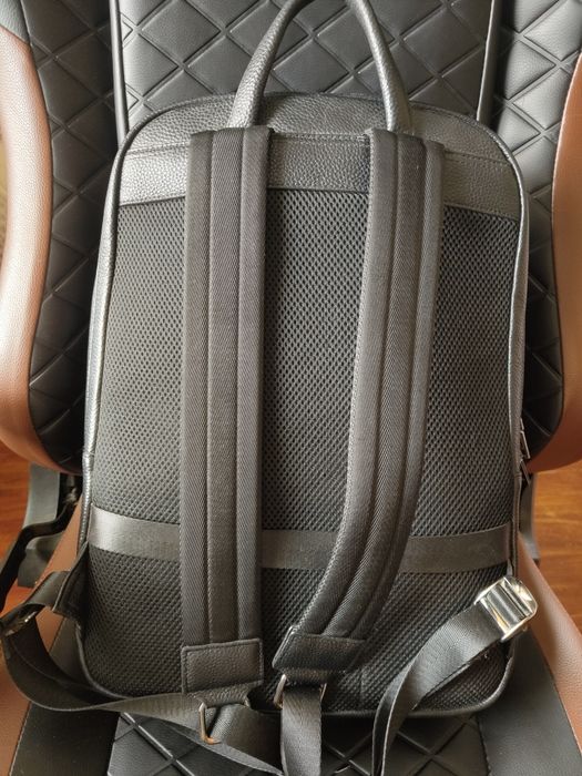 Tiding Bag. Чоловічий шкіряний рюкзак сумка 42х30х16
рюкзак 42х30х16,