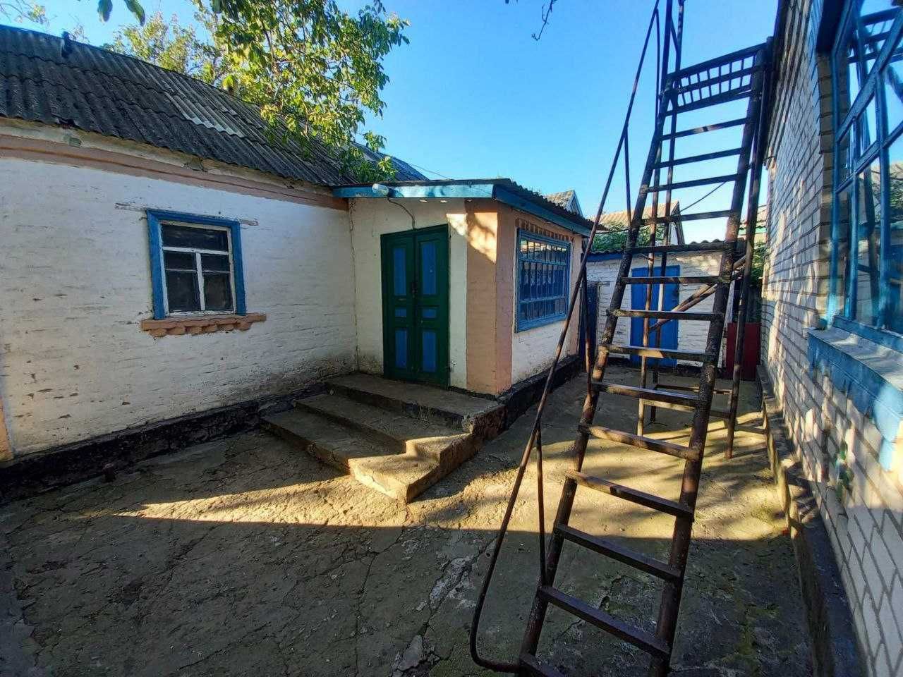 Продам будинок в смт. Новоархангелську