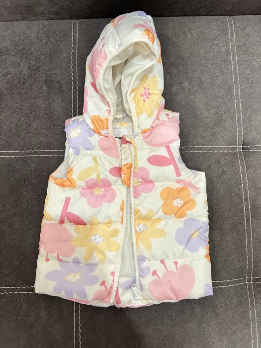 Жилетка. 74-86 на дівчинку НОВА