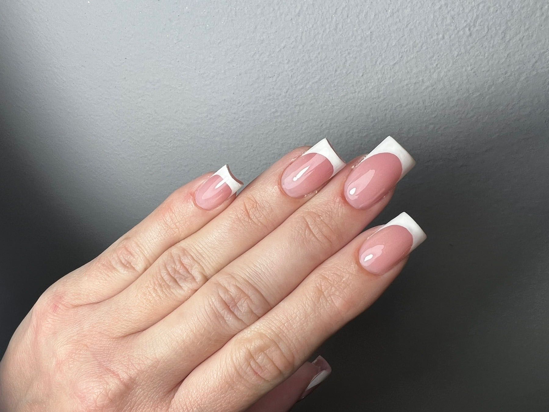 Manicure hybridowe, przedłużenie paznokcie