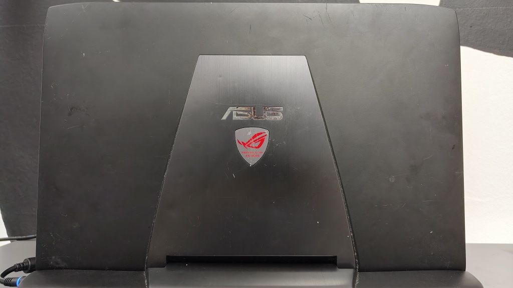 На запчастини. Asus ROG G751J GTX980/i7-4710hq