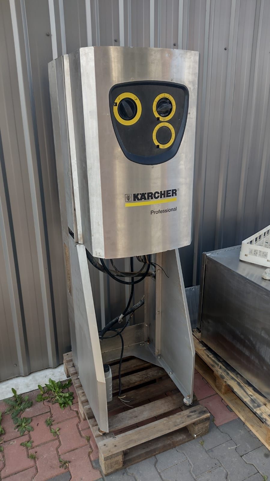 Myjka Karcher Hd 13/12-4 ST-H urzadzenie wysokociśnieniowe