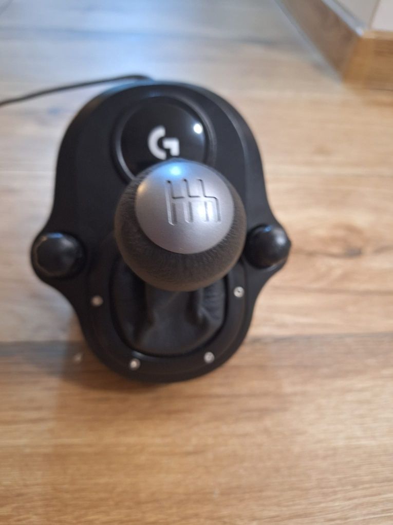 Logitech g920 + Shifter