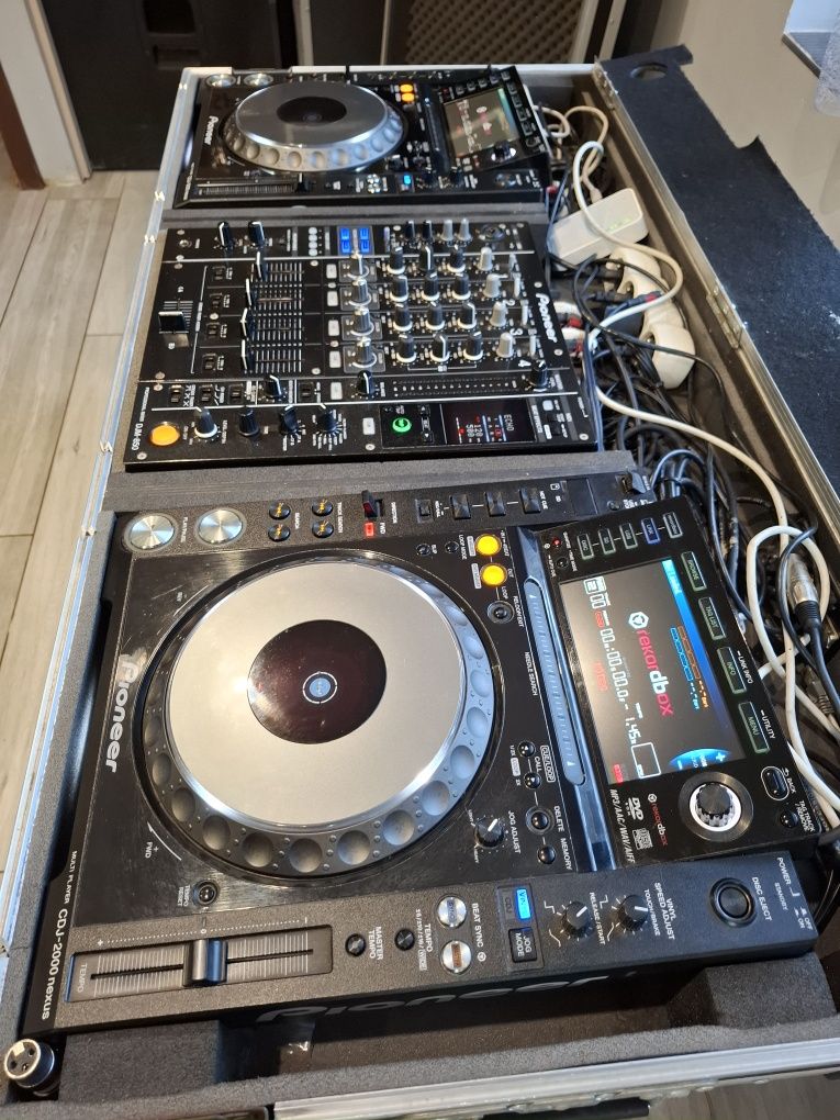 Cdj  2000nexus mixer 850