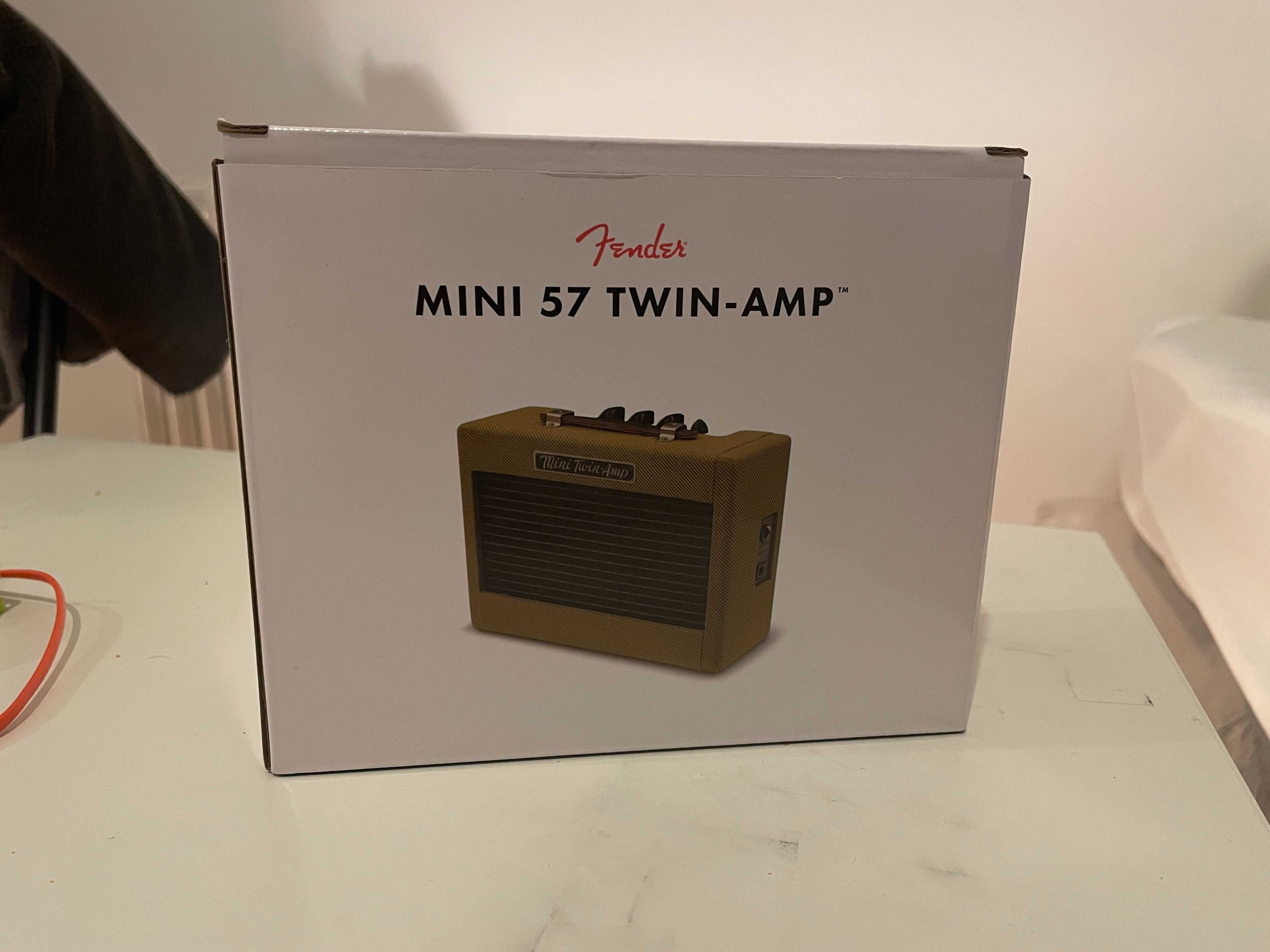 Amplificador Fender 57 Mini Twin-Amp novo