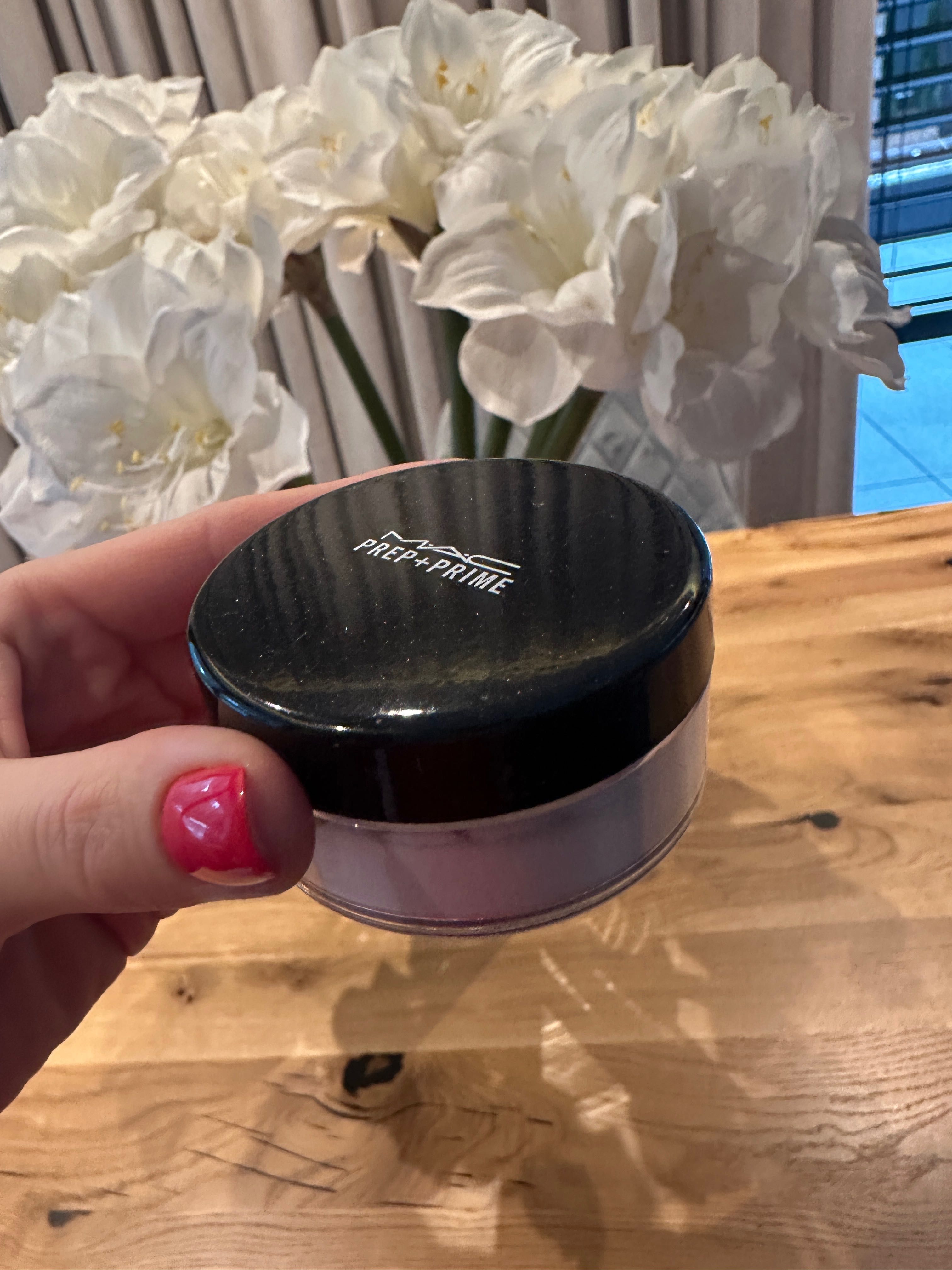 Puder transparentny Mac Prep + Prime Transparent Finishing Powder