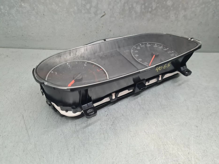 Quadrante / painel de instrumentos RENAULT Megane IV (B9A/M_)