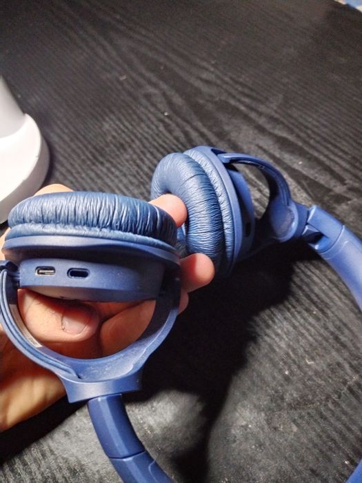 Наушники JBL Tune 520BT Blue (роботают)