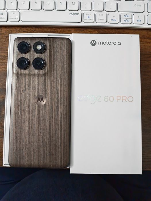Motorola Edge 60 PRO 12GB 512GB Castanho nogueira NOVO
