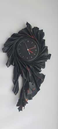 Świetny zegar ścienny czarny