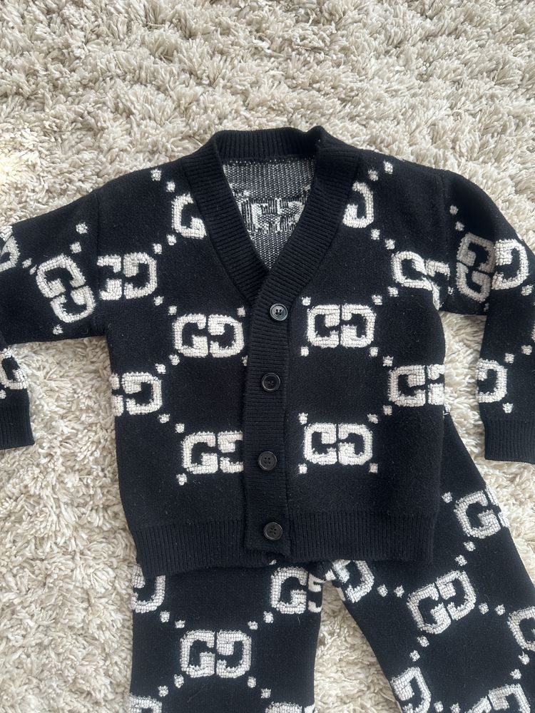 Вязанный костюм Gucci 104-110
