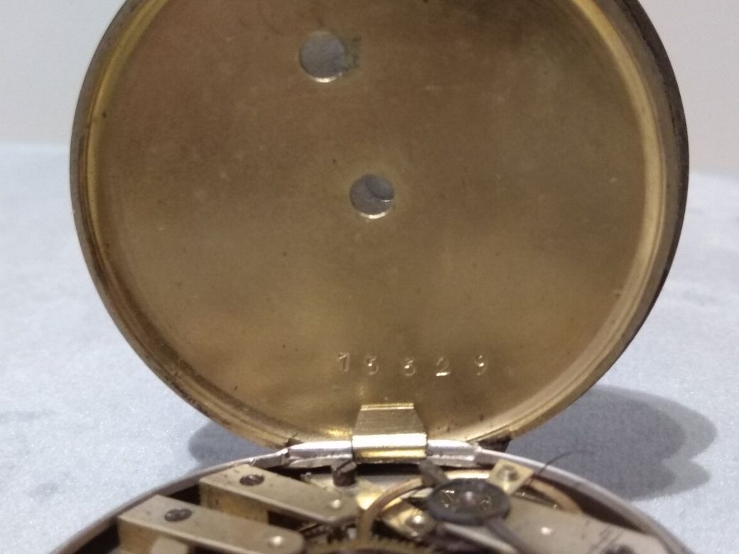 Zegarek kieszonkowy CYLINDRE z historią