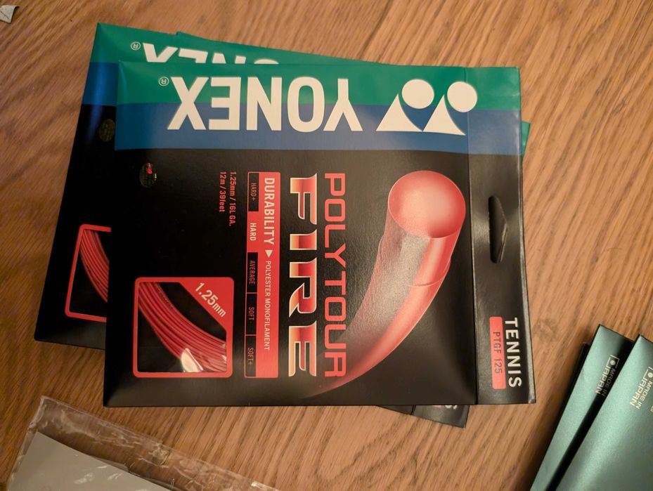 Yonex Poly TOur fire 1.25 nowy x 3 zestaw