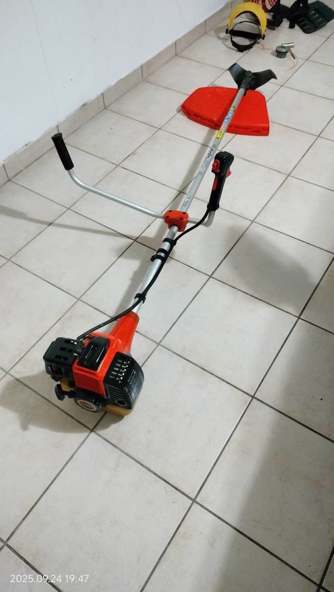 Roçadora Kubota D430XL
