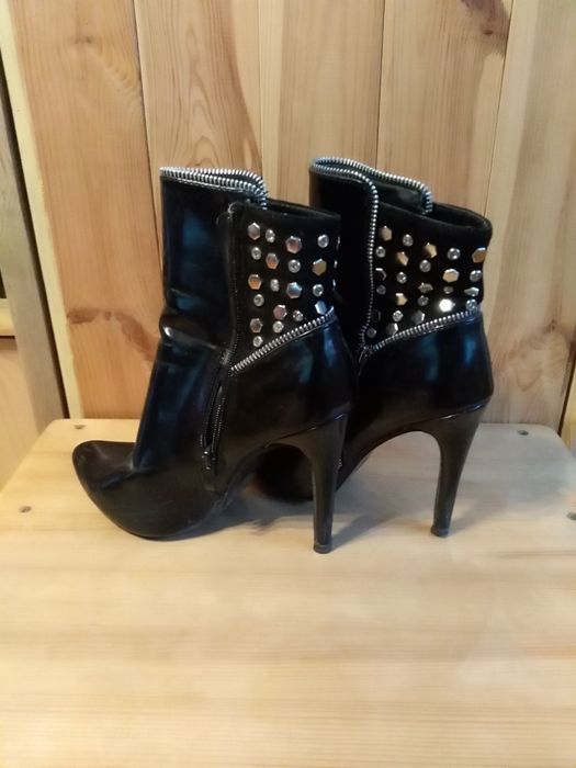 Buty damskie "botki"