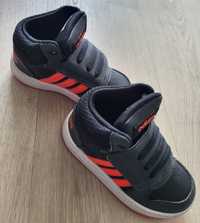 Buty Adidas hoops mid 25