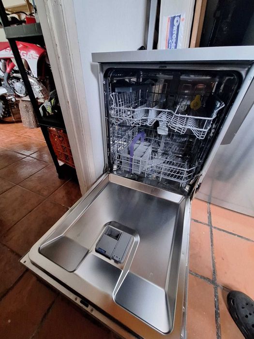 Maquina lavar louça BEKO