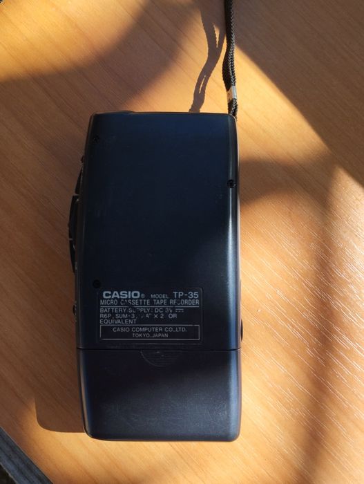 Диктофон Casio с касетой