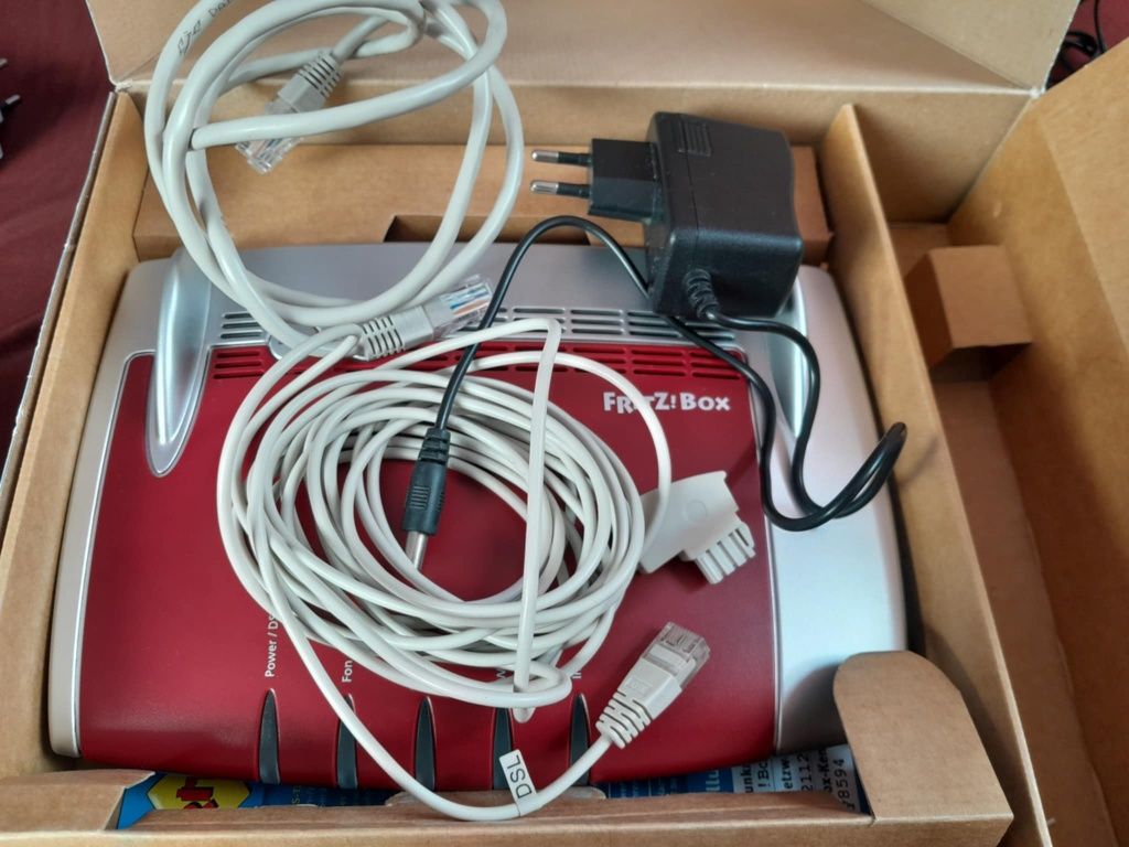 FRITZBOX 7430 wraz z reapeaterem Fritz