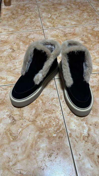 Замшеві лофери лоро з хутром норки