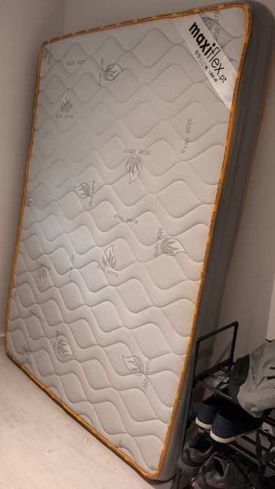 Colchão de casal tamanho 190X140