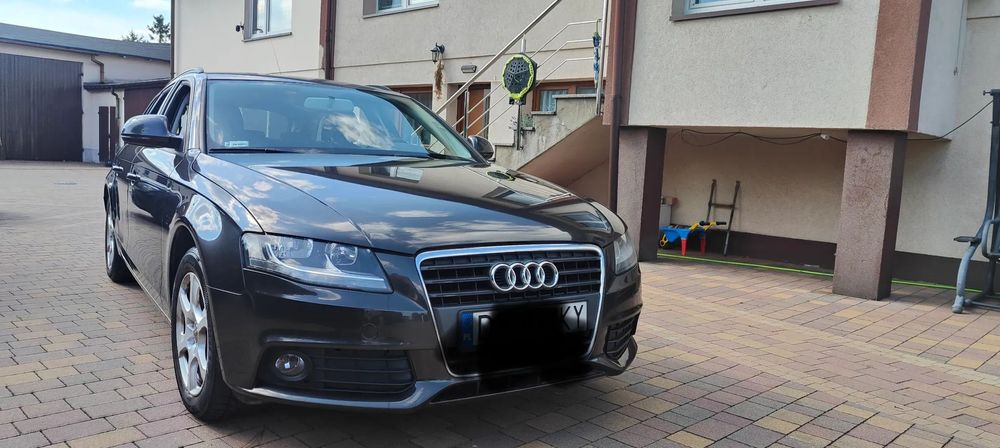 Audi A4 Avant AUDI A4*2.0TDI-136koni*220tysKM*KOMBI*ZADBANY*świetnyWYGLĄD*6l.ropy