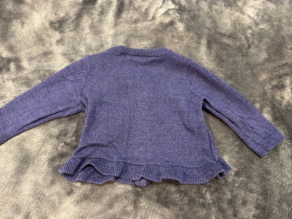 Granatowy rozpinany sweterek niemowlęcy 50/56
