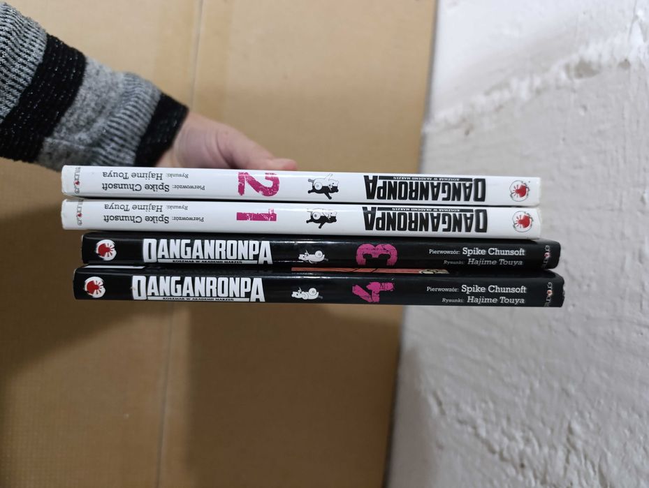 Mangi Danganronpa 1-4 części