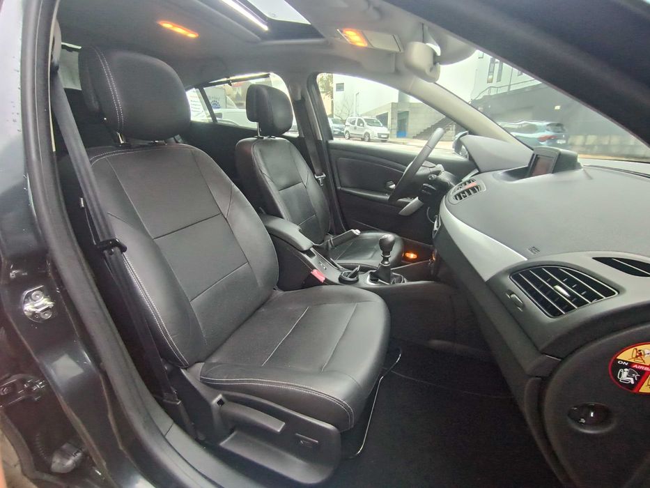 RENAULT FLUENCE 1.5 DCI 110cv com 140 mil qlm
