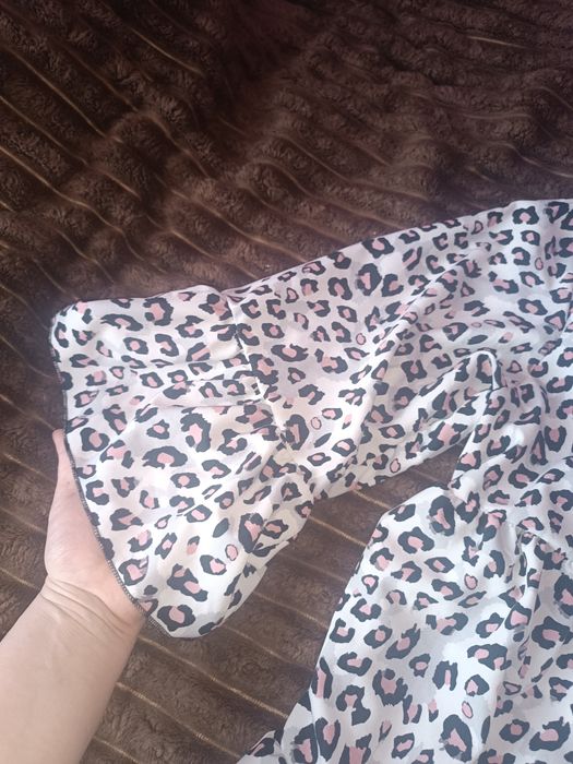 Сукня в тигровий принт, вільного крою