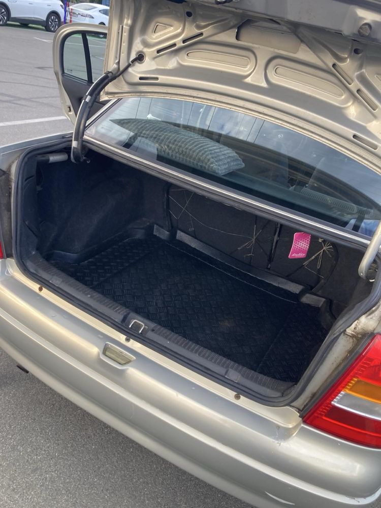Opel Astra g.