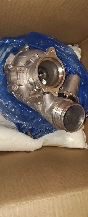 Turbosprężarka Volkswagen Golf VIII R