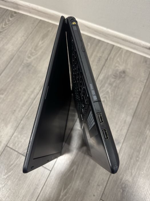 Ноутбук Acer. I3, 8Gb, нова SSD128Gb, налаштований, батарея.