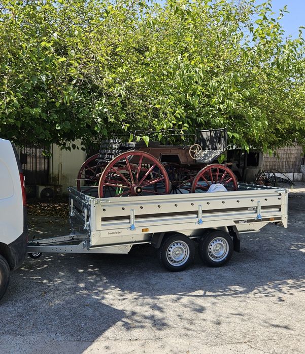 Aluguer / Transporte ocasional com engate de reboque
