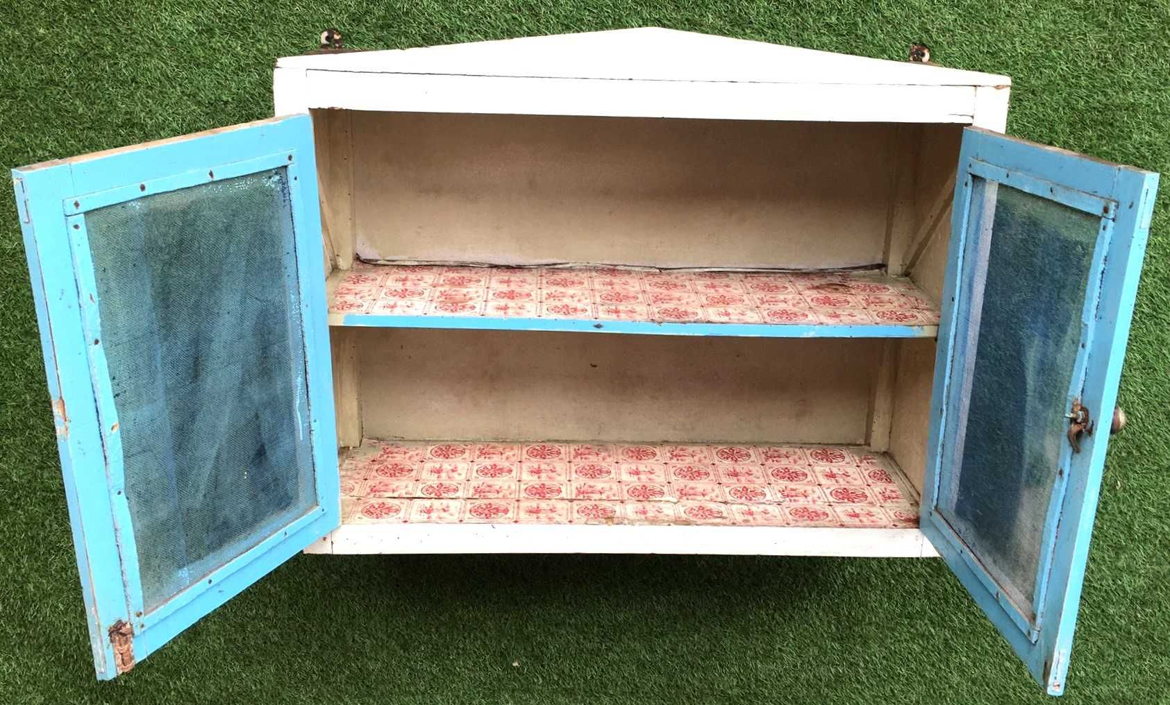 Guarda comidas queijeira antiga, para restauro