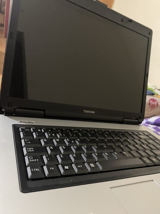 Computador toshiba