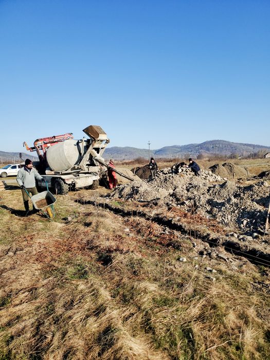 Оренда самохідного міксера 2,5кубів