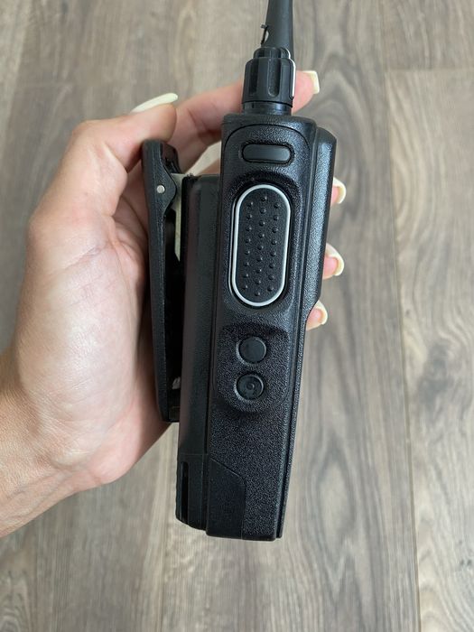 Професійна рація Motorola DP4400e | UHF | Відмінний стан