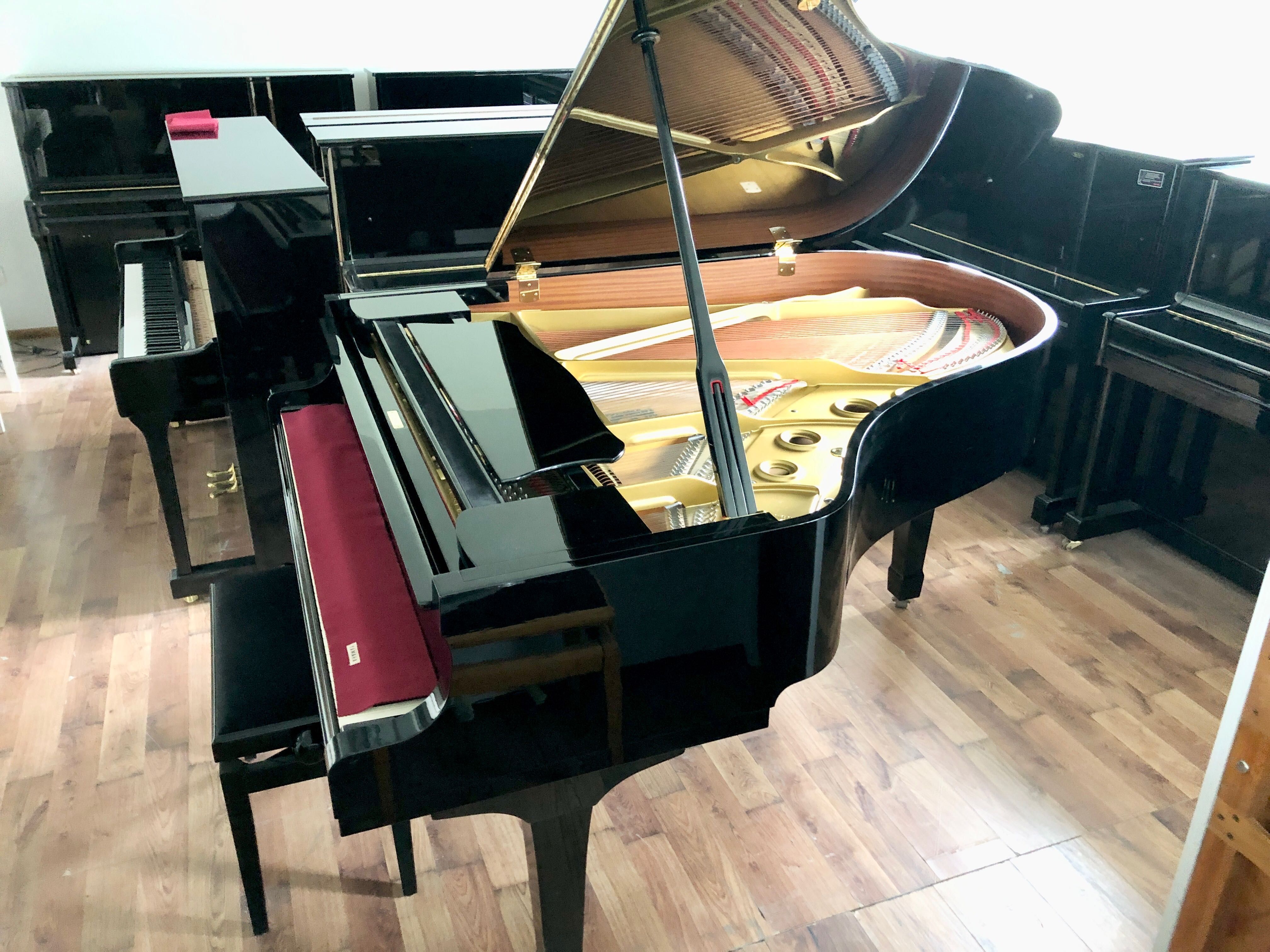 Fortepian Yamaha C3 bdb
